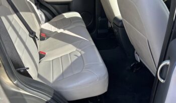 
									Jeep liberty 2004 full								